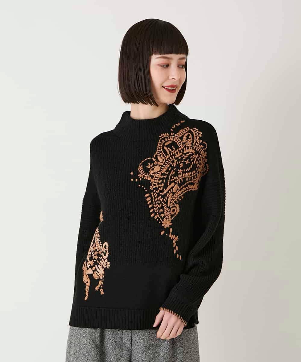 RLFAE57420 HIROKO BIS GRANDE(ヒロコ ビス グランデ) ペースリー刺繍ニットプルオーバー ブラック
