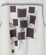 RLFED31390 HIROKO BIS GRANDE(ヒロコ ビス グランデ) 花刺繍フレーム配色デザインプルオーバー ホワイト