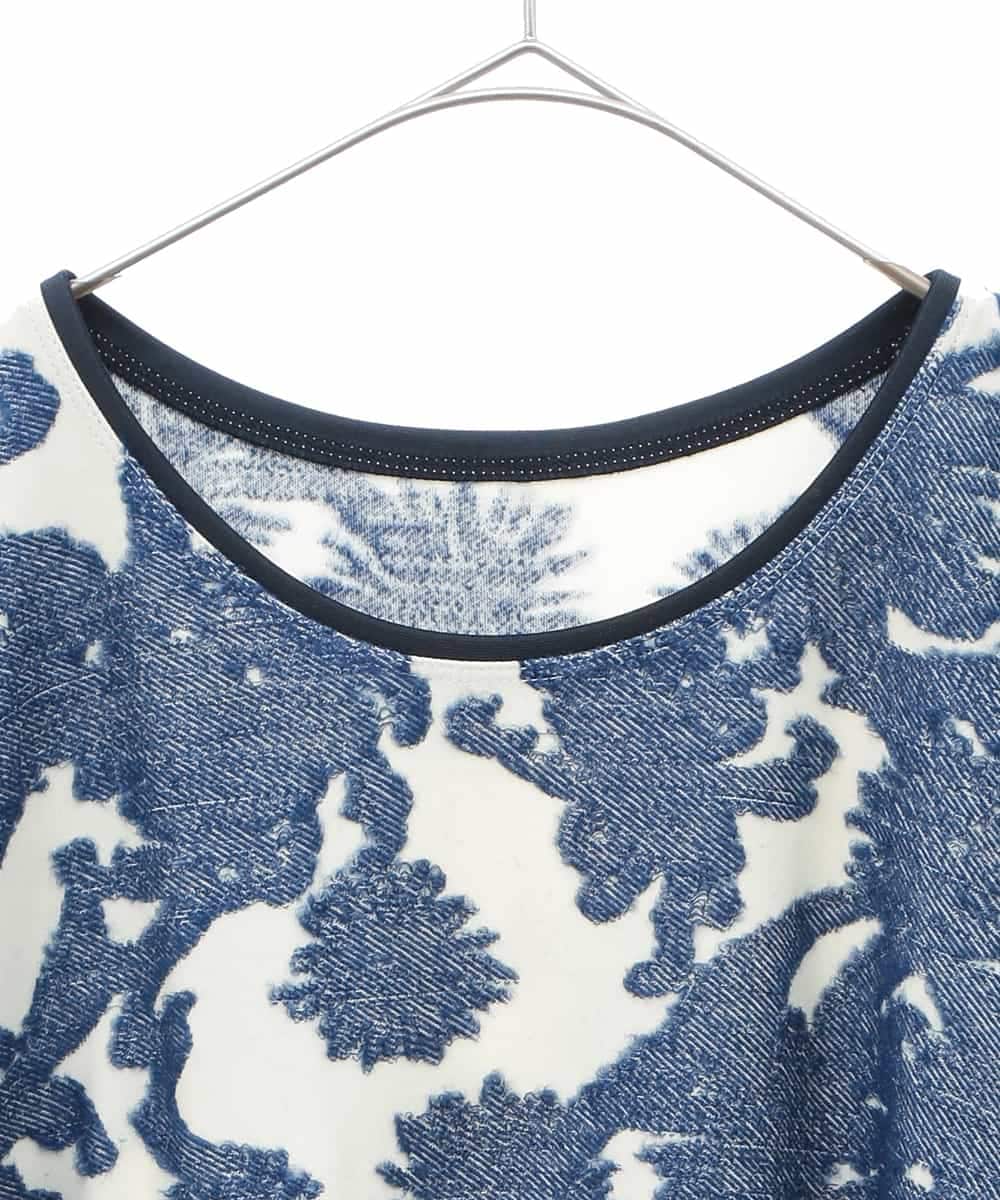 RLKAA06280 HIROKO BIS GRANDE(ヒロコ ビス グランデ) 【大きいサイズ】花柄カットジャカードチュニック /洗える ネイビー