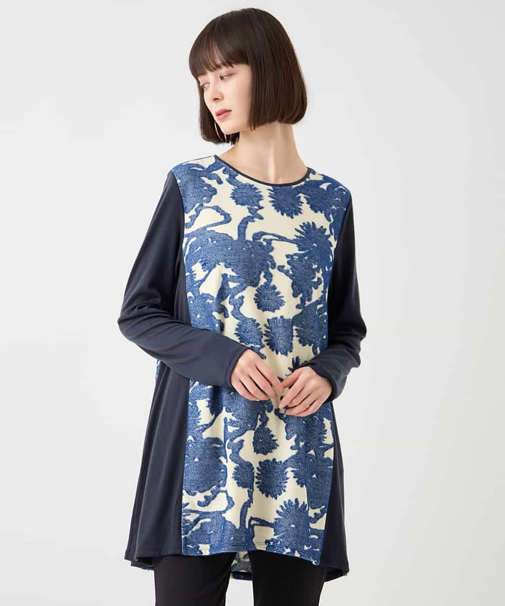 RLKAA06280 HIROKO BIS GRANDE(ヒロコ ビス グランデ) 【大きいサイズ】花柄カットジャカードチュニック /洗える ネイビー