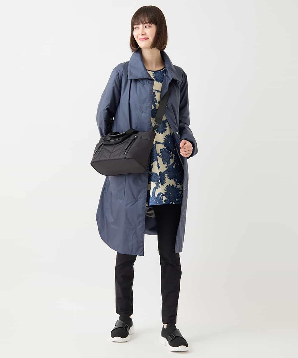 RLKAA06280 HIROKO BIS GRANDE(ヒロコ ビス グランデ) 【大きいサイズ】花柄カットジャカードチュニック /洗える ネイビー