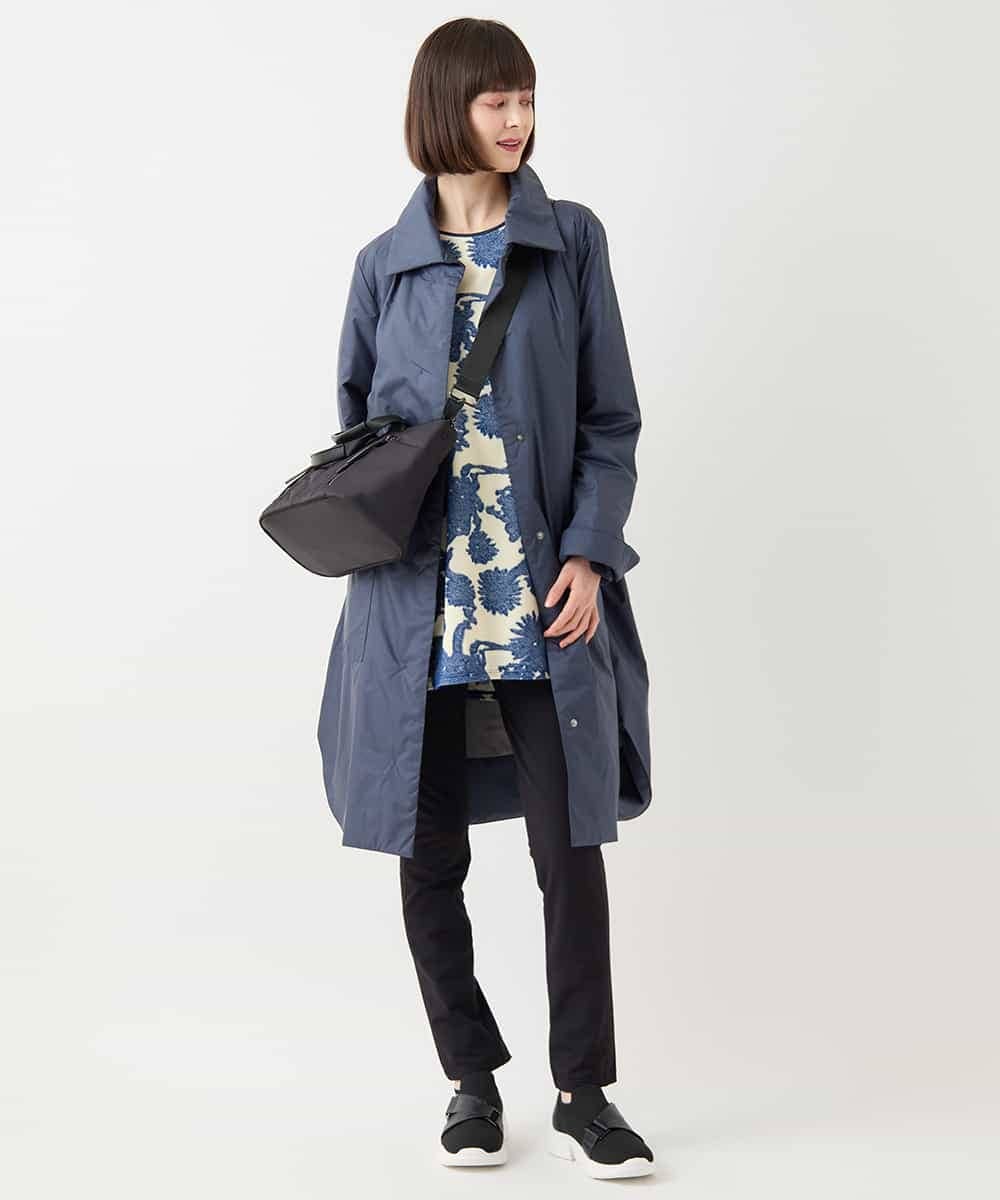 RLKAA06280 HIROKO BIS GRANDE(ヒロコ ビス グランデ) 【大きいサイズ】花柄カットジャカードチュニック /洗える ネイビー