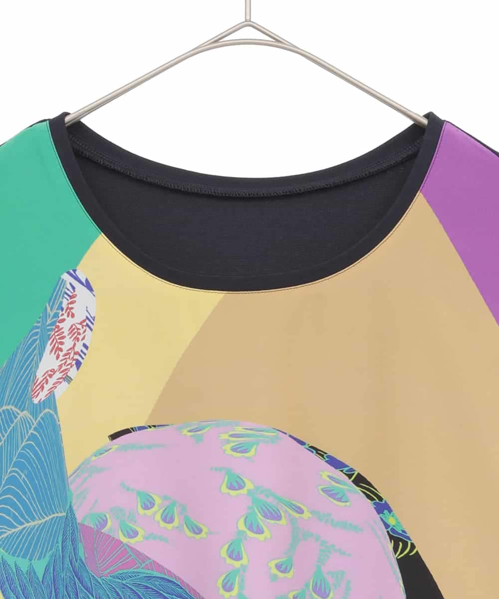 RLKAE38250 HIROKO BIS GRANDE(ヒロコ ビス グランデ) デシンジョイントアートプリントプルオーバー ネイビー