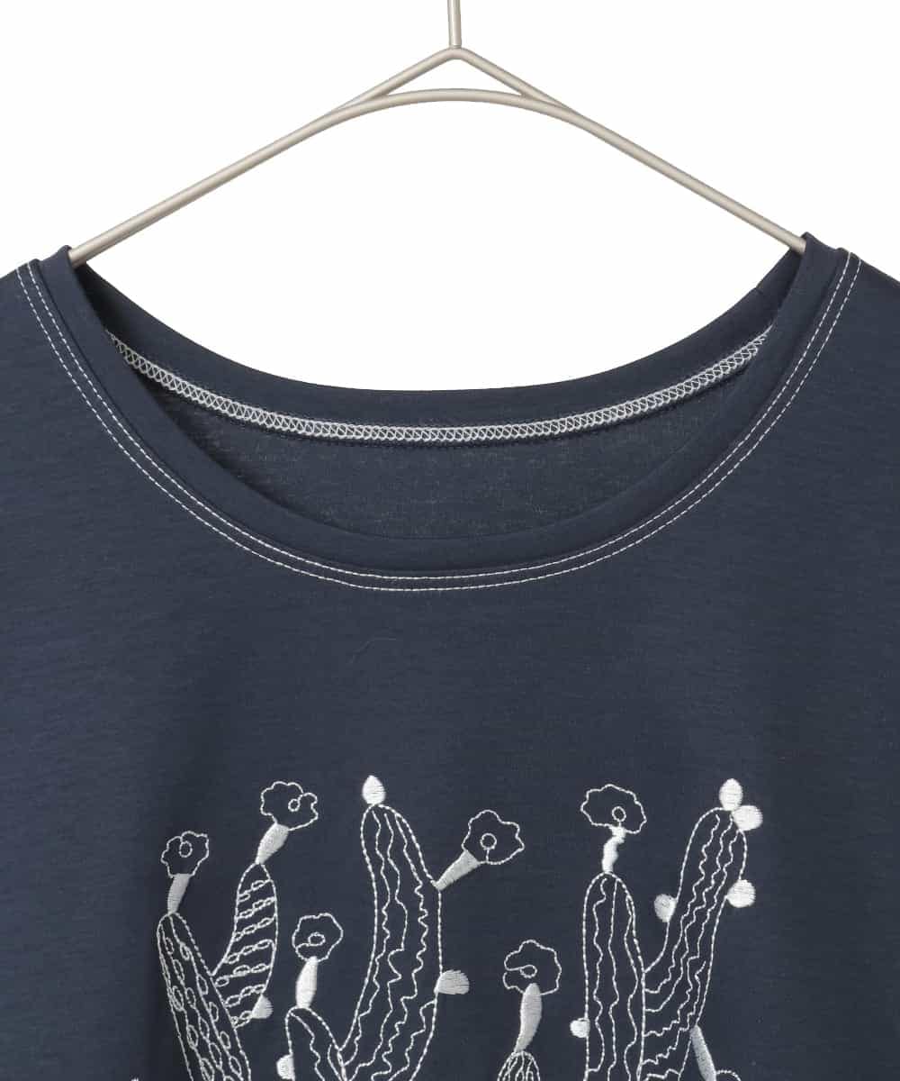 RLKED22210 HIROKO BIS GRANDE(ヒロコ ビス グランデ) サボテン刺繍コットンTシャツ ネイビー