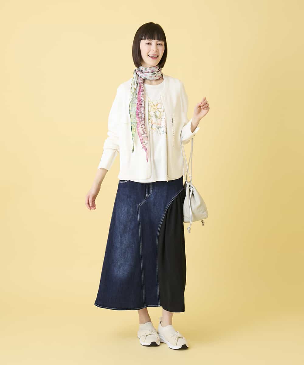 RLKED23250 HIROKO BIS GRANDE(ヒロコ ビス グランデ) 【大きいサイズ】フローラルタイポTシャツ /洗える ホワイト