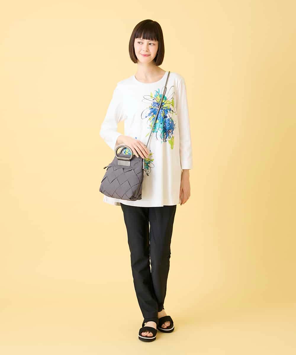 RLKED24250 HIROKO BIS GRANDE(ヒロコ ビス グランデ) 【大きいサイズ】ドローイングフラワーチュニックカットソー /洗える ホワイト