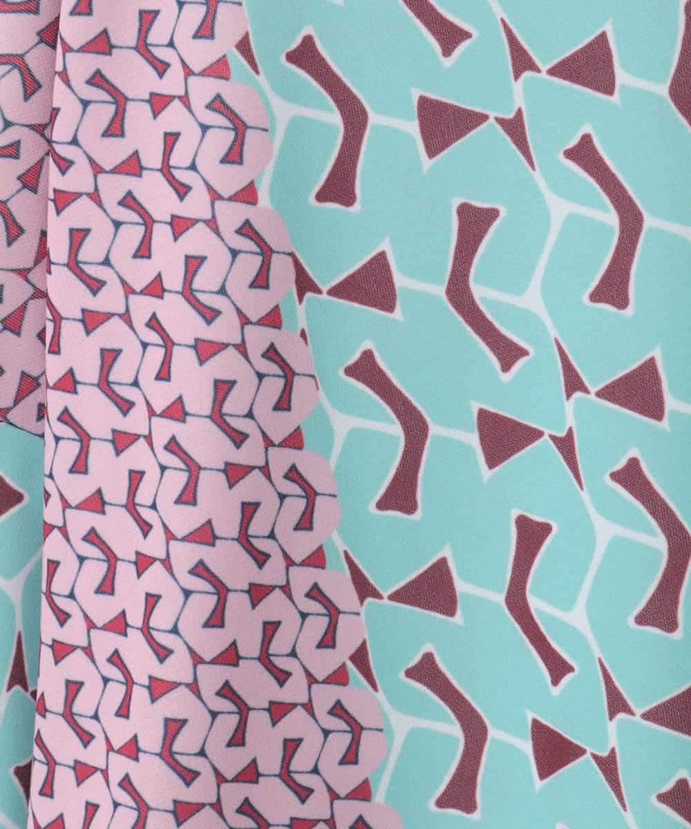 RLKFD40210 HIROKO BIS GRANDE(ヒロコ ビス グランデ) 【大きいサイズ】幾何デザインボックスシルエットブラウス グリーン