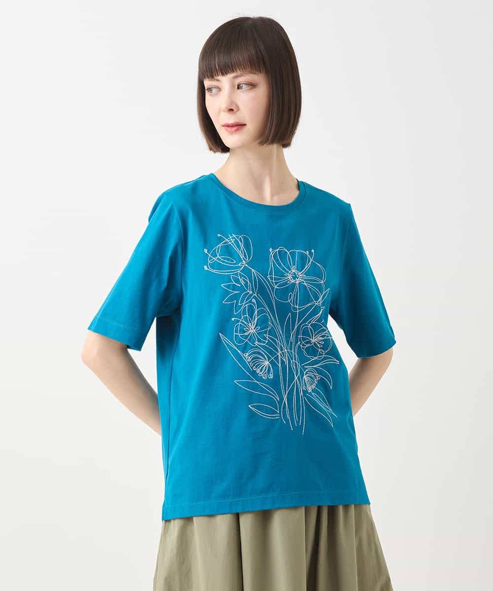 RLKGA07210 HIROKO BIS GRANDE(ヒロコ ビス グランデ) 【大きいサイズ】ステッチ刺繍デザインTシャツ /洗える ブルー