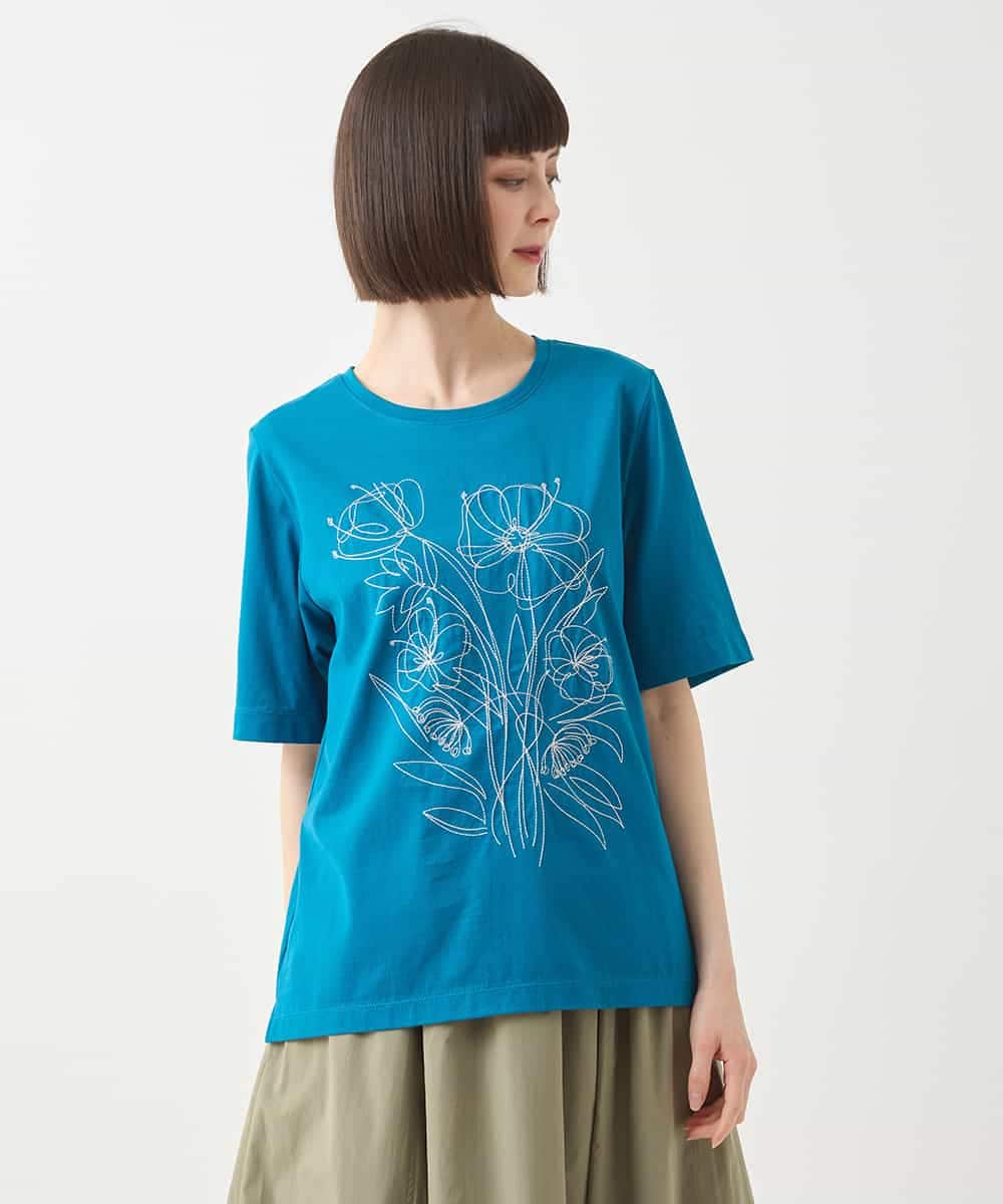 RLKGA07210 HIROKO BIS GRANDE(ヒロコ ビス グランデ) 【大きいサイズ】ステッチ刺繍デザインTシャツ /洗える ブルー