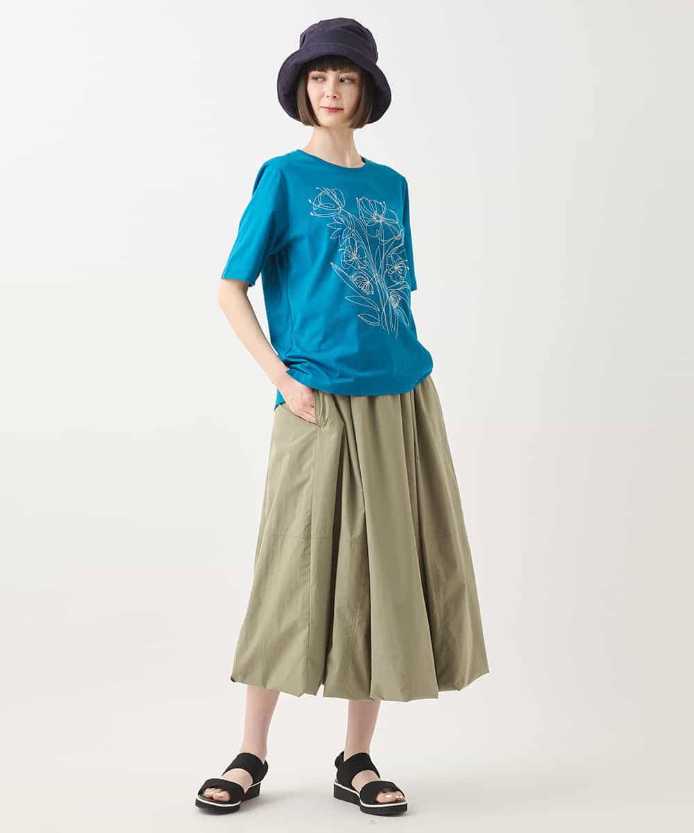 RLKGA07210 HIROKO BIS GRANDE(ヒロコ ビス グランデ) 【大きいサイズ】ステッチ刺繍デザインTシャツ /洗える ブルー