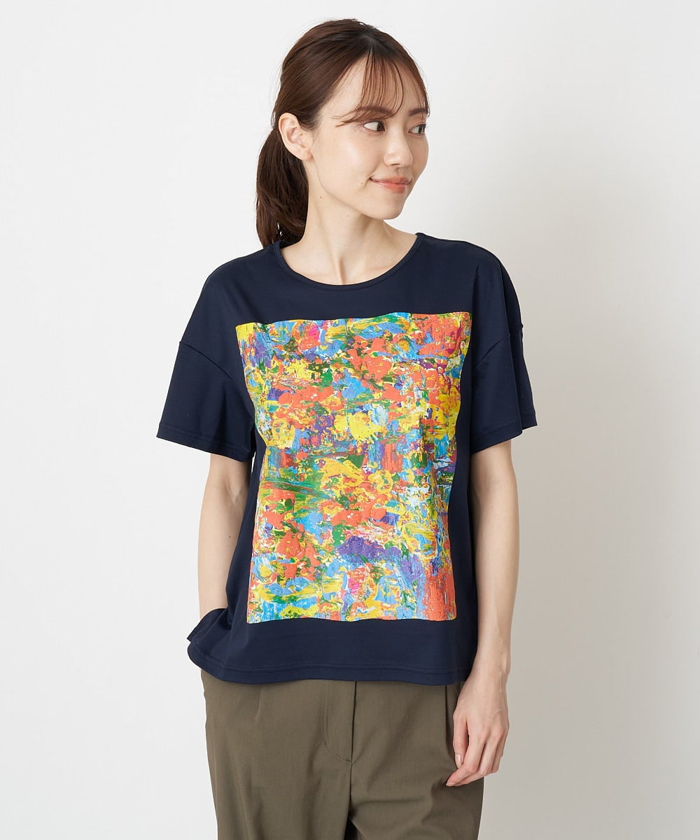 RLKGS42200 HIROKO BIS GRANDE(ヒロコ ビス グランデ) 【洗える】パラリンアートドロップショルダーTシャツ（Layla） ネイビー