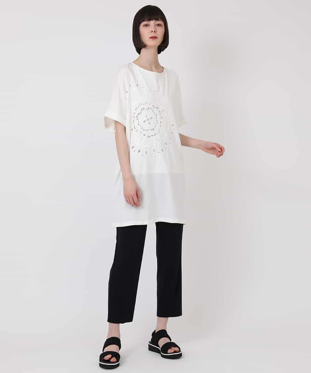 RLKHV23250 HIROKO BIS GRANDE(ヒロコ ビス グランデ) 【大きいサイズ】カットワーク刺繍デザインロングTシャツ /洗濯機で洗える ホワイト