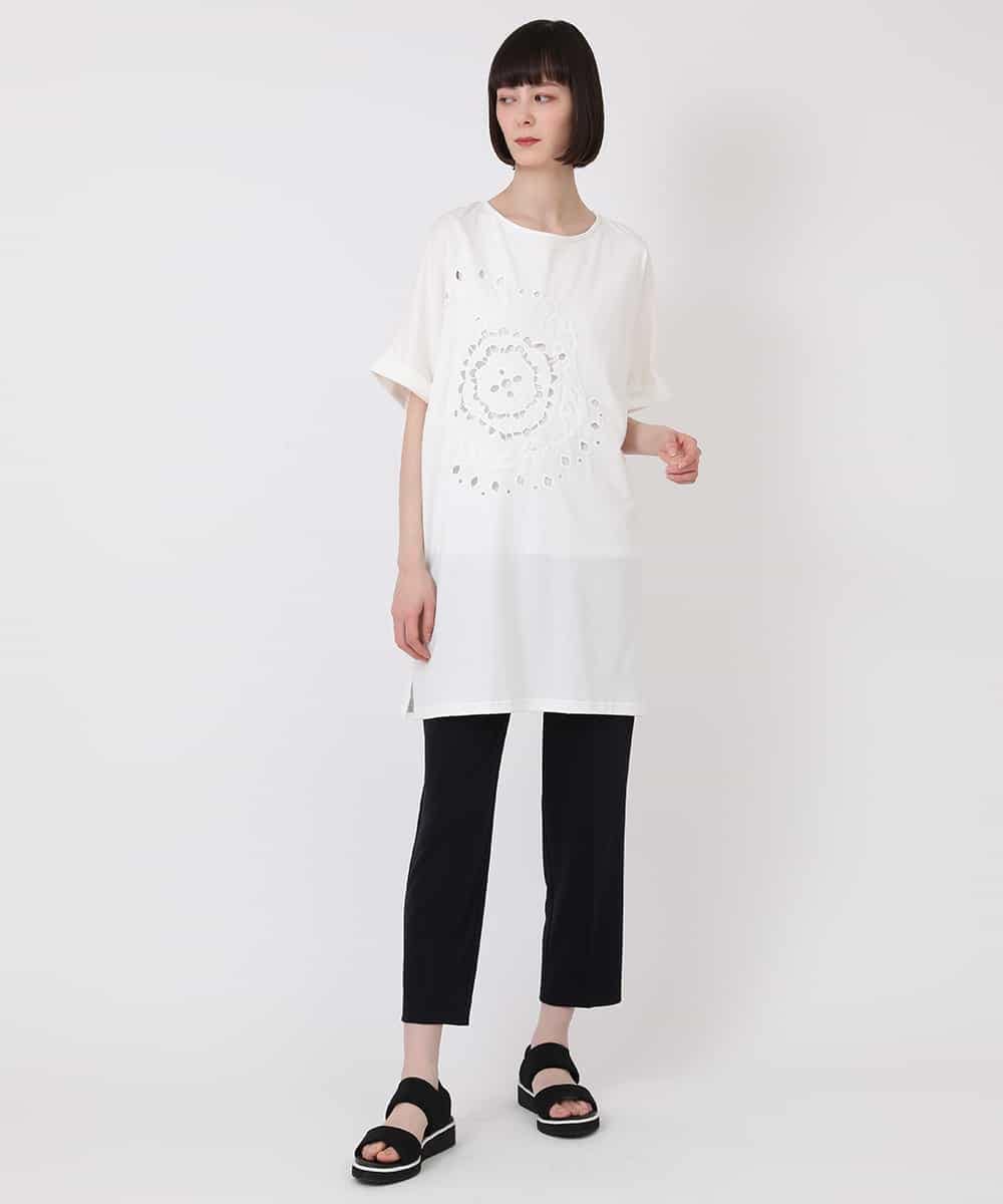 RLKHV23250 HIROKO BIS GRANDE(ヒロコ ビス グランデ) 【大きいサイズ】カットワーク刺繍デザインロングTシャツ /洗濯機で洗える ホワイト