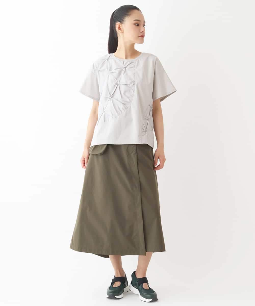 RLKIW12280 HIROKO BIS GRANDE(ヒロコ ビス グランデ) 【大きいサイズ】スモッキングタック刺繍Tシャツ /洗える グレー