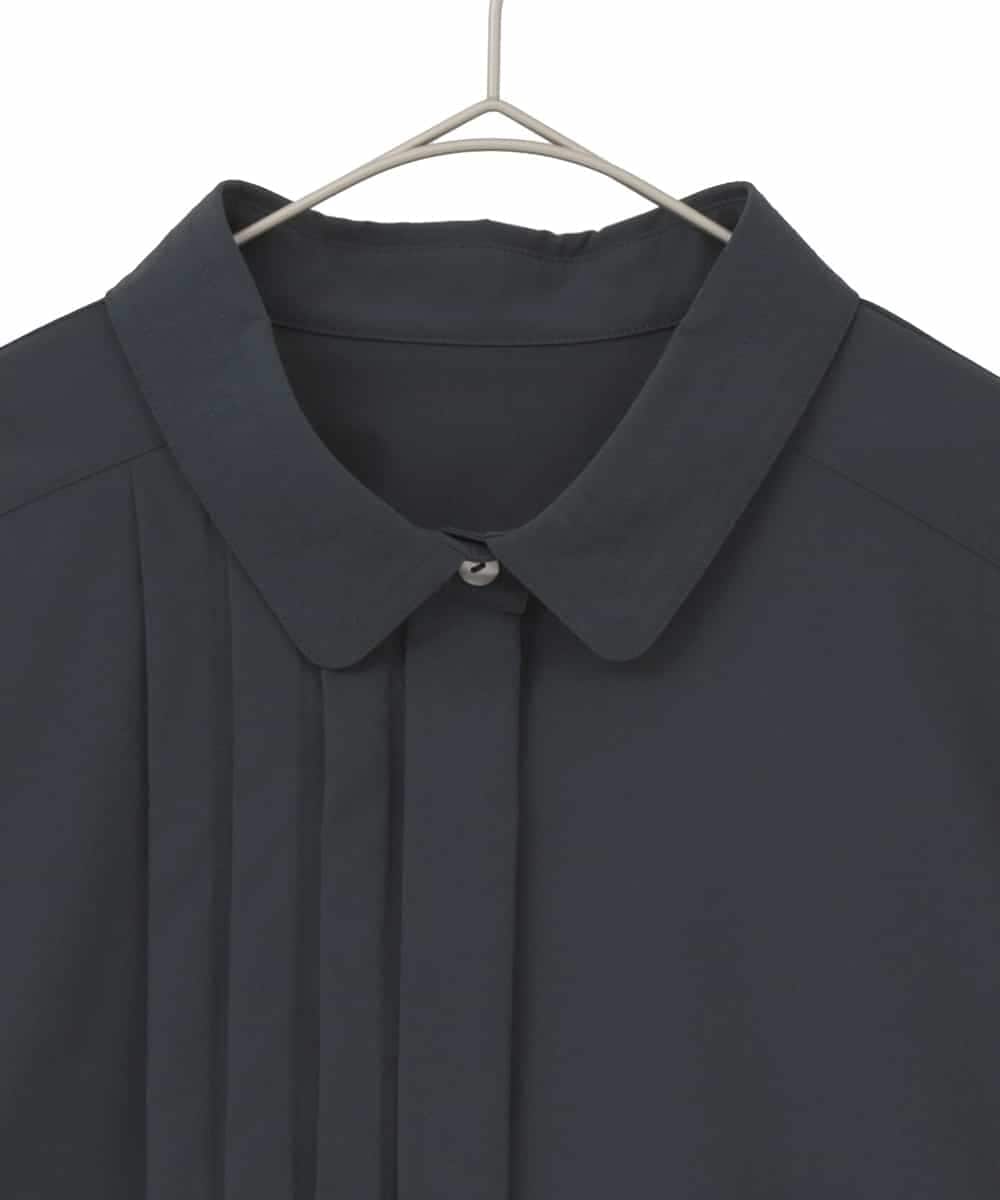 RMBDD70250 HIROKO BIS GRANDE(ヒロコ ビス グランデ) 【大きいサイズ】タックデザインタイプライターシャツ ネイビー