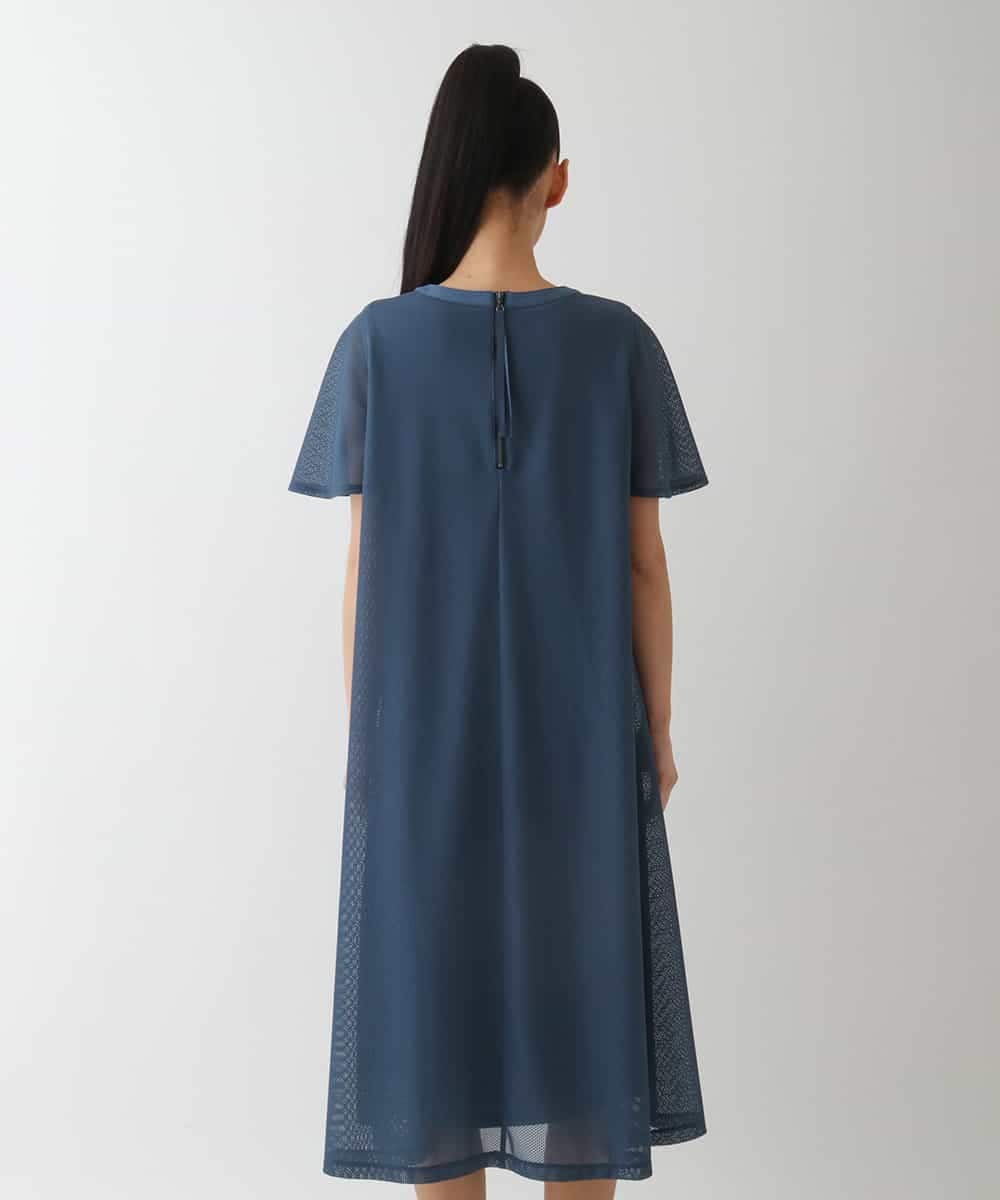 RMPGA63350 HIROKO BIS GRANDE(ヒロコ ビス グランデ) 【大きいサイズ/UVカット/遮熱性】ラッセルメッシュAラインワンピース /洗濯機で洗える ブルー