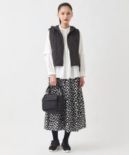 RNYAD12210 HIROKO BIS GRANDE(ヒロコ ビス グランデ) 【大きいサイズ】キルティングフーディージレ /洗える ライトグレー