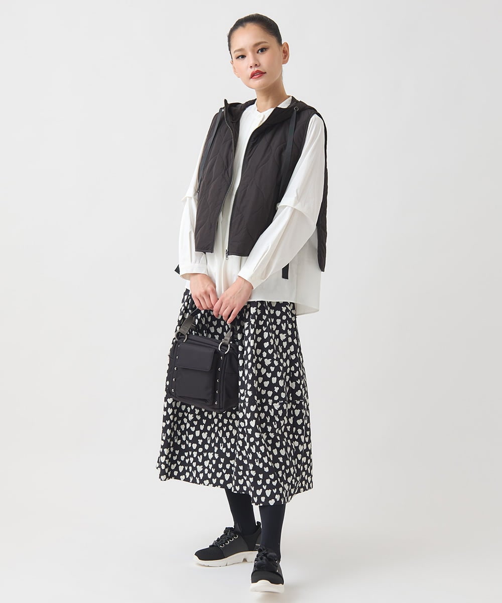 RNYAD12210 HIROKO BIS GRANDE(ヒロコ ビス グランデ) 【大きいサイズ】キルティングフーディージレ /洗える ライトグレー