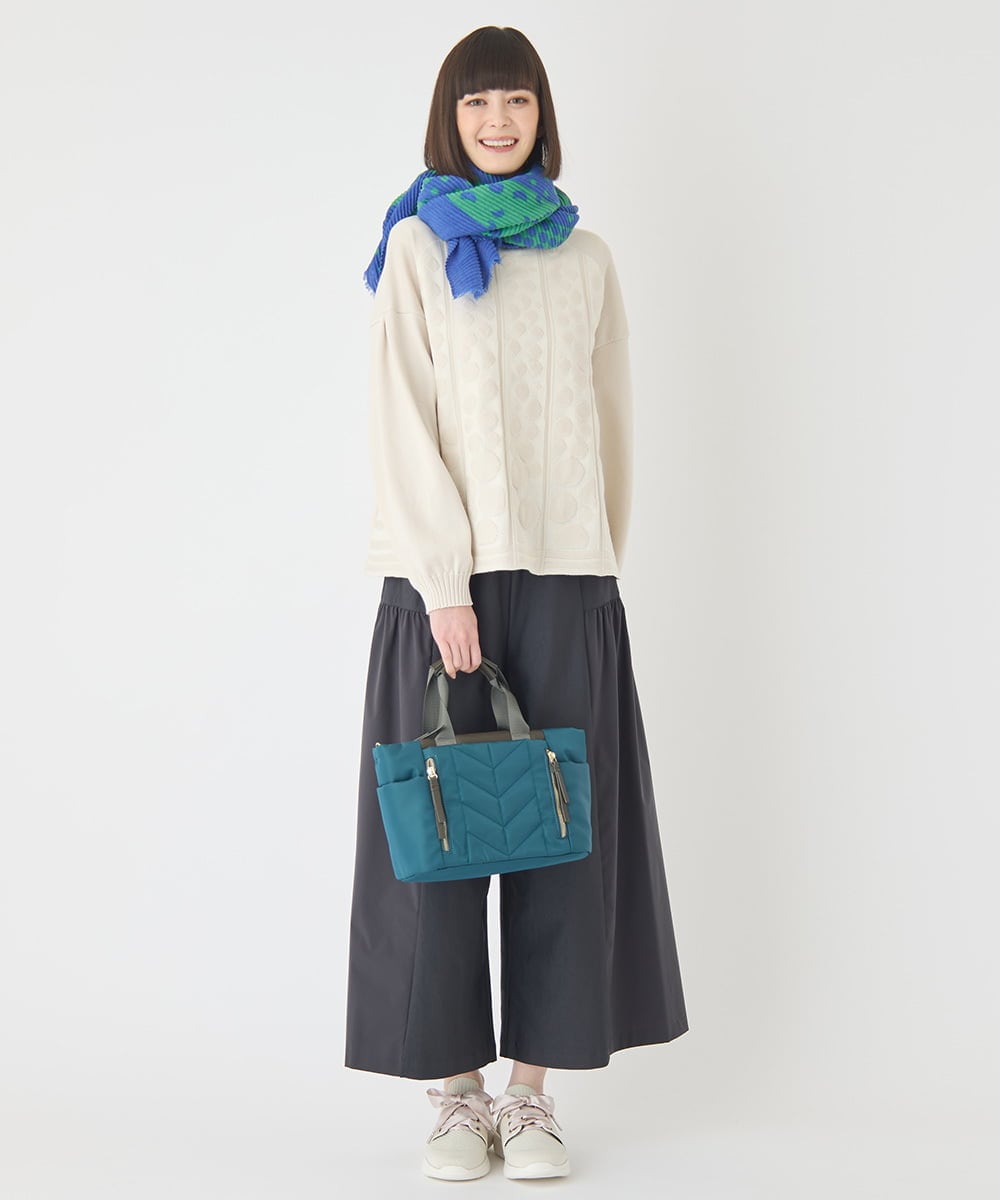 RP3CE06090 HIROKO BIS(ヒロコ ビス) ドットプリーツストール /洗える ブルー