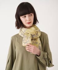 RP3EA13090 HIROKO BIS(ヒロコ ビス) ボタニカルシフォンプリーツストール /洗える イエローグリーン