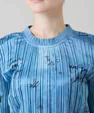 RSBGD02460 TRUNK HIROKO KOSHINO(ヒロココシノ) デニム風ロゴプリントプリーツプルオーバー/洗える ライトブルー