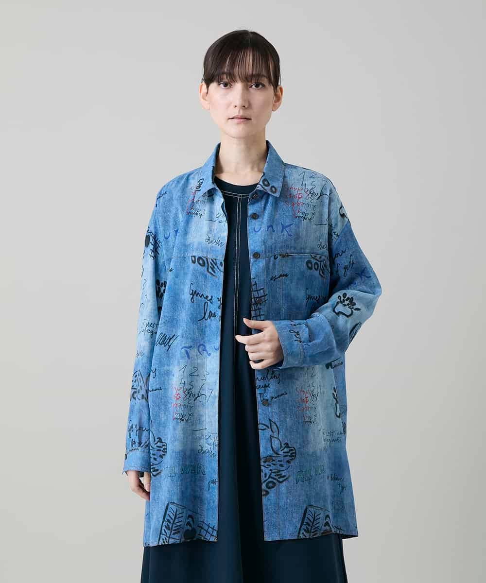 RSBGD04590 TRUNK HIROKO KOSHINO(ヒロココシノ) デニム風アートプリントロングシャツ/洗える ライトブルー