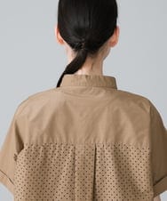 RSBHW02430 TRUNK HIROKO KOSHINO(ヒロココシノ) テールロングヘムパンチングデザインシャツ /洗える ベージュ