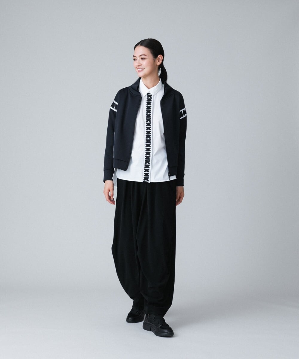 RSBJT35450 TRUNK HIROKO KOSHINO(ヒロココシノ) 【洗濯機で洗える】HKロゴシルエットシャツ ホワイト