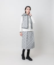RSDAH11560 TRUNK HIROKO KOSHINO(ヒロココシノ) スノーフレークプリントコンパクトベスト/洗える アイボリー