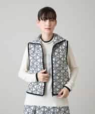 RSDAH11560 TRUNK HIROKO KOSHINO(ヒロココシノ) スノーフレークプリントコンパクトベスト/洗える アイボリー