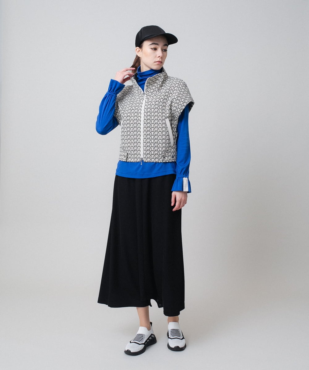 RSDEB14590 TRUNK HIROKO KOSHINO(ヒロココシノ) TRロゴ風通ジャカードベスト /洗える ベージュ