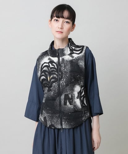 RSDJE05530 TRUNK HIROKO KOSHINO 【先行予約】スプレーリーフデザインベスト