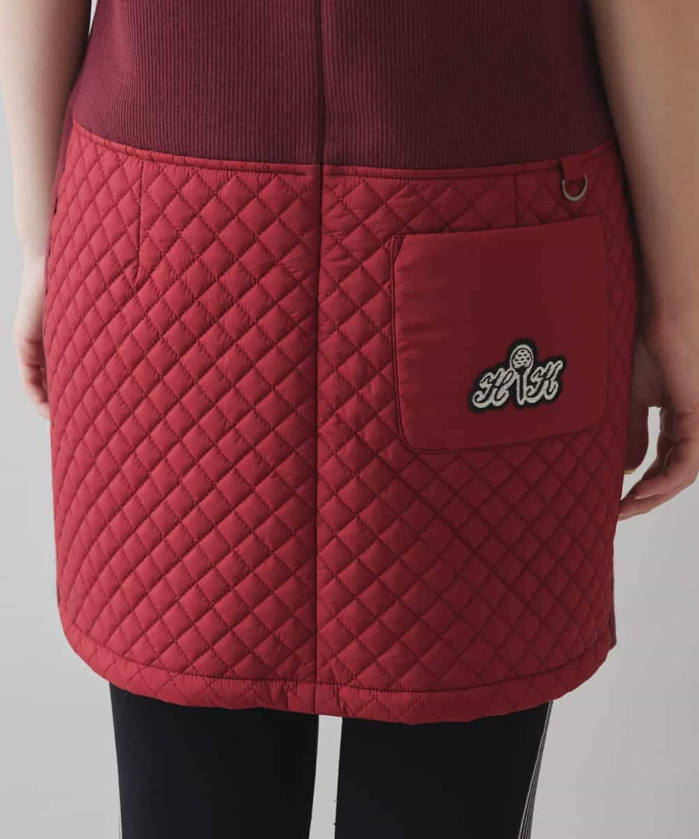 RSEAC31590 TRUNK HIROKO KOSHINO(ヒロココシノ) 【ゴルフウエア】キルティングタフタノースリーブワンピース レッド