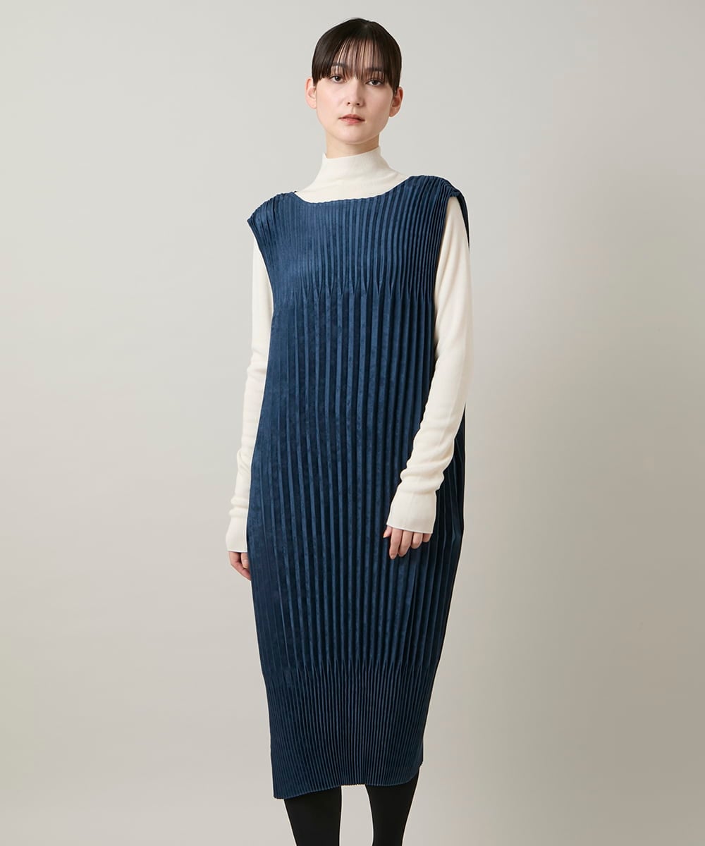 RSECD06490 TRUNK HIROKO KOSHINO(ヒロココシノ) エコスエードアコーディオンプリーツワンピース ブラック