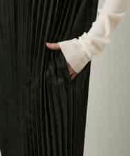 RSECD06490 TRUNK HIROKO KOSHINO(ヒロココシノ) エコスエードアコーディオンプリーツワンピース ブラック