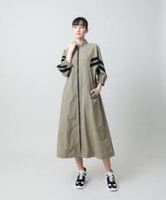 RSEFD11640 TRUNK HIROKO KOSHINO(ヒロココシノ) 【先行予約】配色ラインフロントジップワンピース カーキベージュ