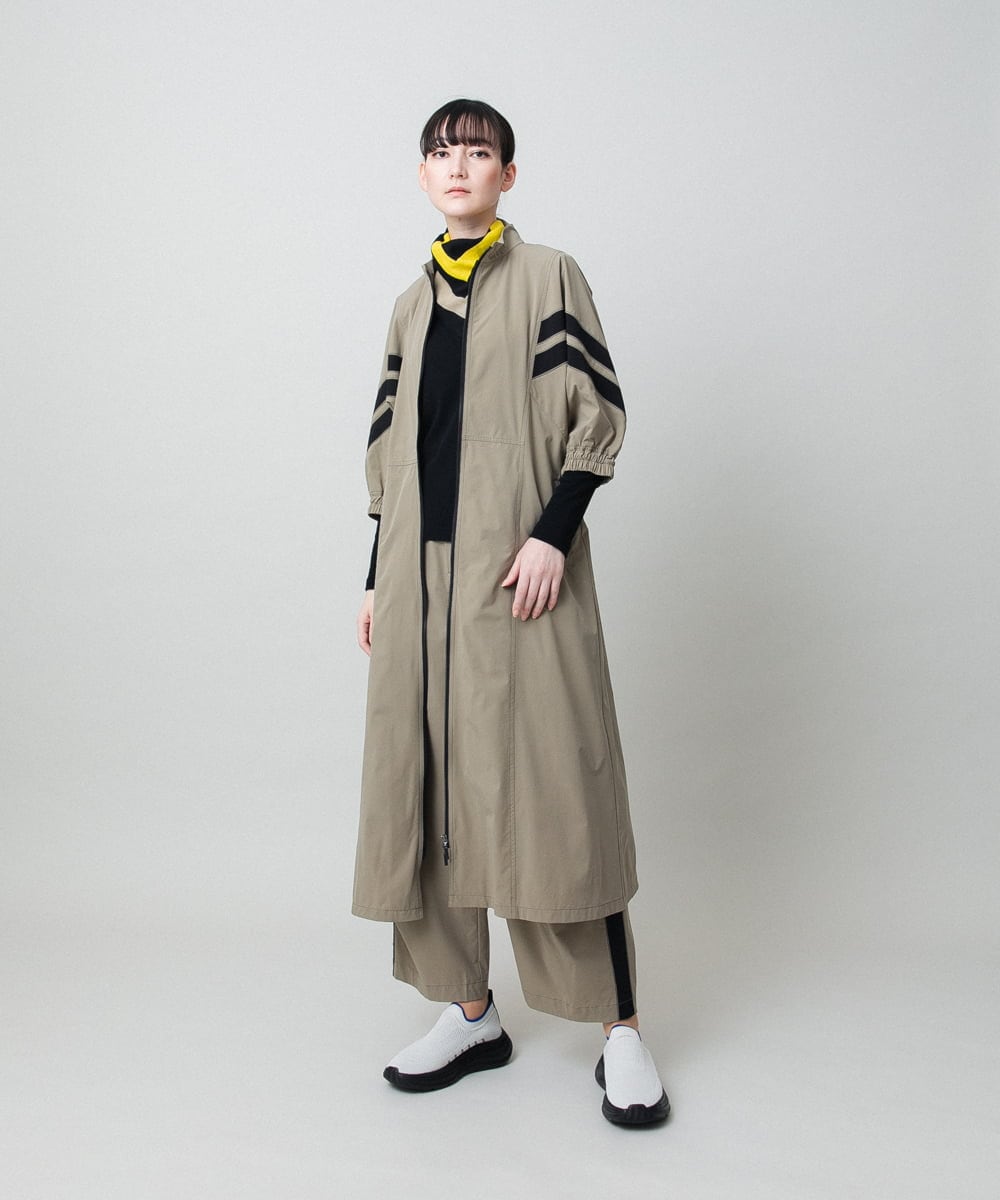 RSEFD11640 TRUNK HIROKO KOSHINO(ヒロココシノ) 配色ラインフロントジップワンピース カーキベージュ
