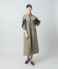 RSEFD11640 TRUNK HIROKO KOSHINO(ヒロココシノ) 【先行予約】配色ラインフロントジップワンピース カーキベージュ