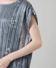 RSEGD03590 TRUNK HIROKO KOSHINO(ヒロココシノ) デニム風ロゴプリントプリーツワンピース/洗える ブラック