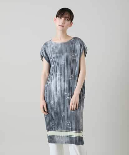 RSEGD03590 TRUNK HIROKO KOSHINO デニム風ロゴプリントプリーツチュニック/洗える