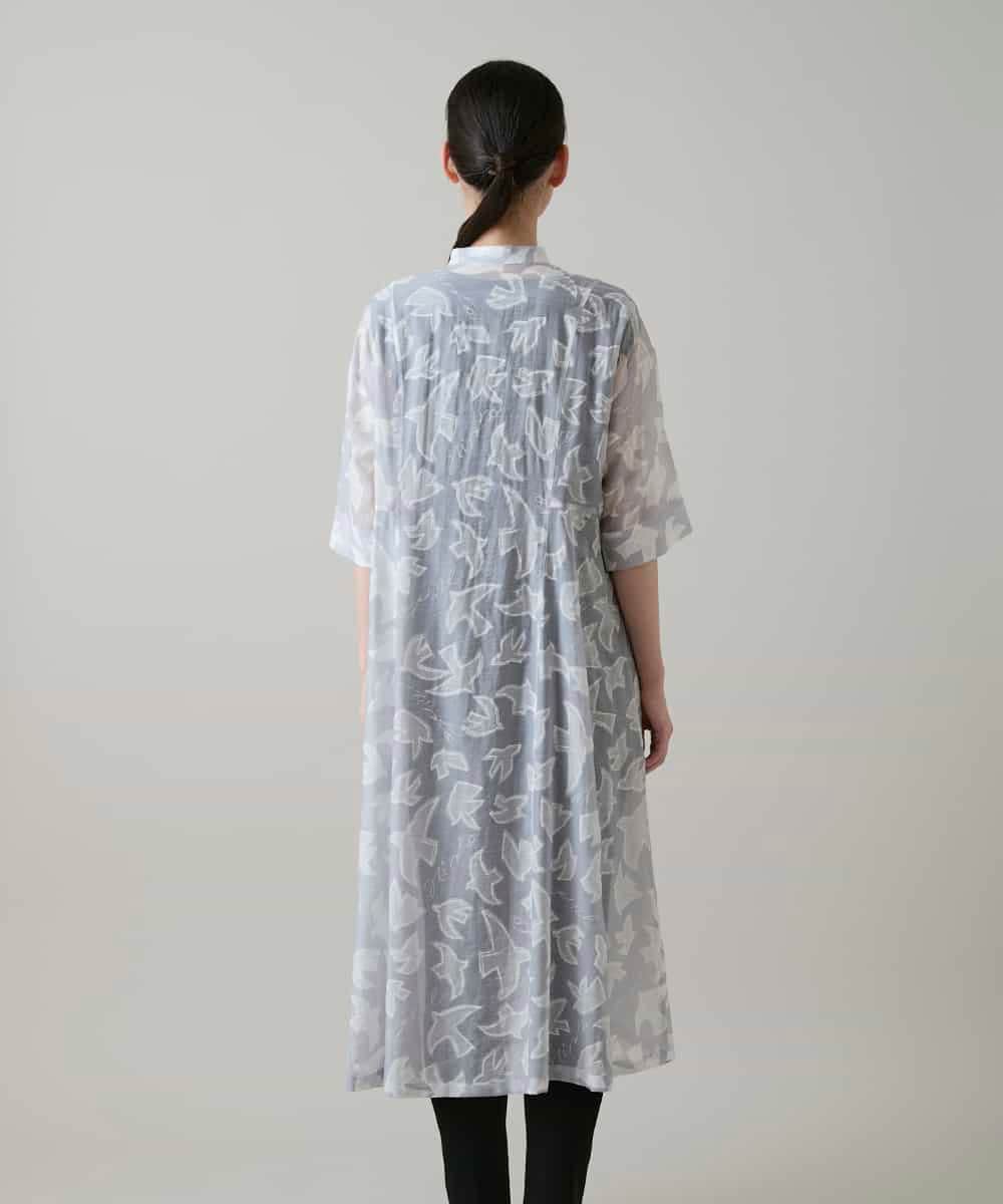 RSEGF50590 TRUNK HIROKO KOSHINO(ヒロココシノ) かもめロゴ総柄タックワンピース /洗える ライトグレー