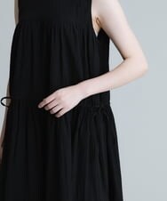 RSEGU36490 TRUNK HIROKO KOSHINO(ヒロココシノ) 【洗濯機で洗える】スリーブレスティアードワンピース ブラック