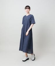 RSEHE06660 TRUNK HIROKO KOSHINO(ヒロココシノ) 異素材ジョイントサイドプリーツデニムワンピース/洗える ブルー