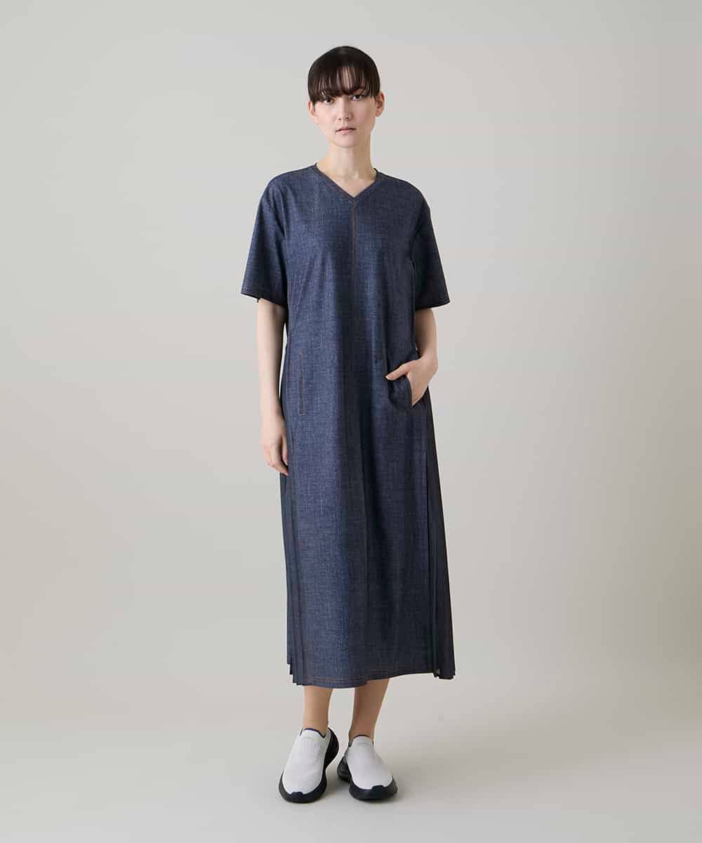 RSEHE06660 TRUNK HIROKO KOSHINO(ヒロココシノ) 異素材ジョイントサイドプリーツデニムワンピース/洗える ブルー