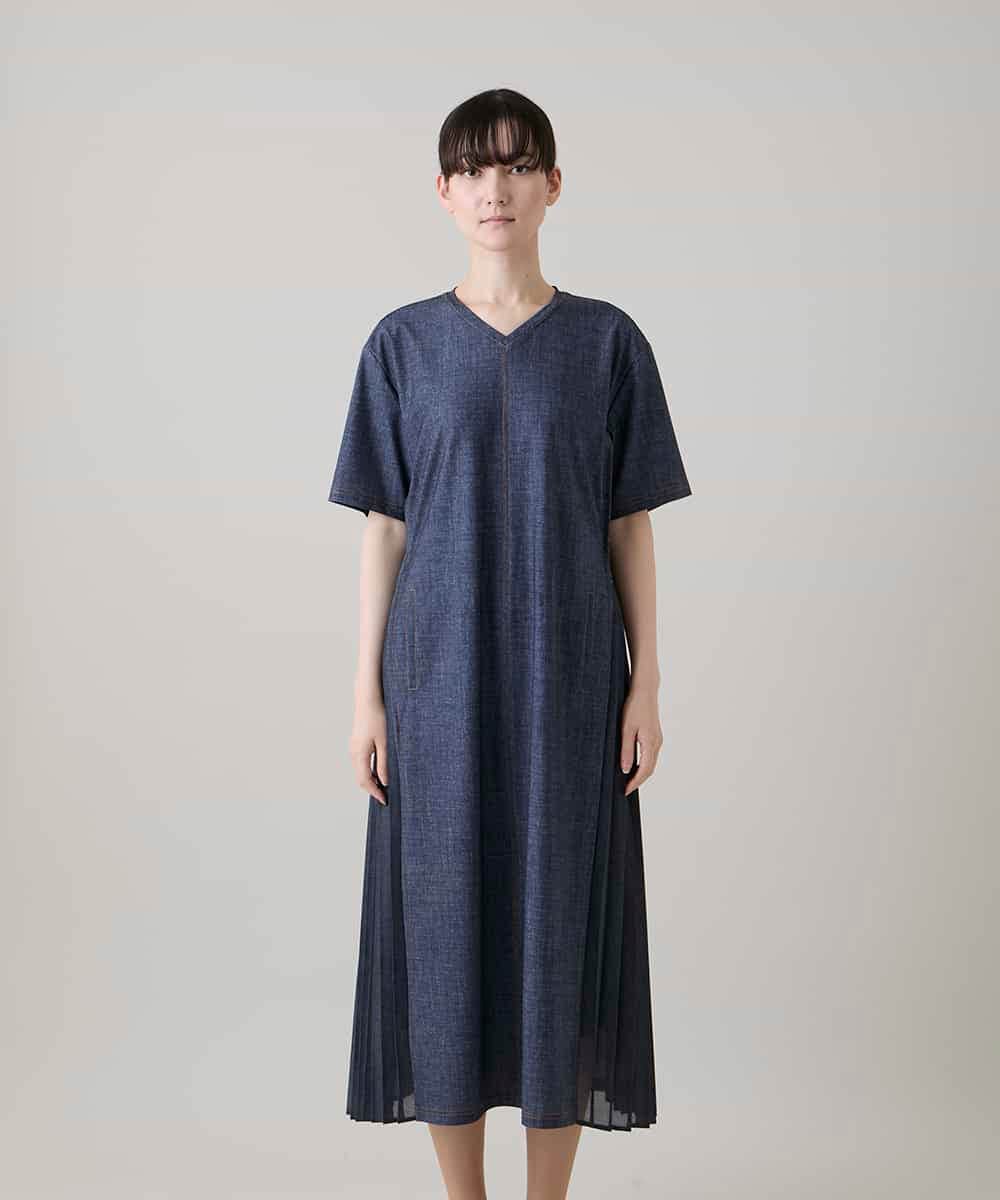 RSEHE06660 TRUNK HIROKO KOSHINO(ヒロココシノ) 異素材ジョイントサイドプリーツデニムワンピース/洗える ブルー