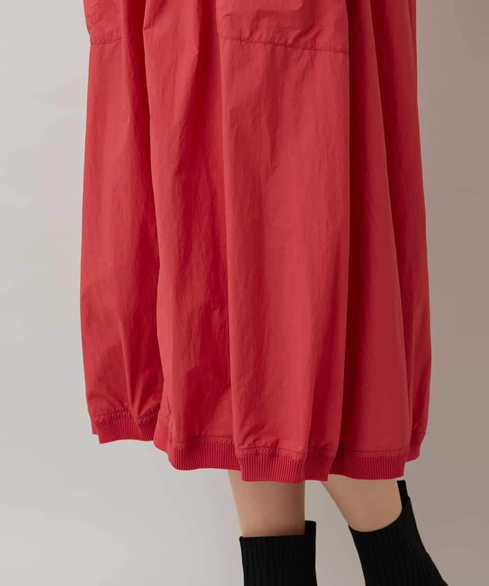 RSELB02660 TRUNK HIROKO KOSHINO(ヒロココシノ) ギャザーデザインワンピース/洗える レッド