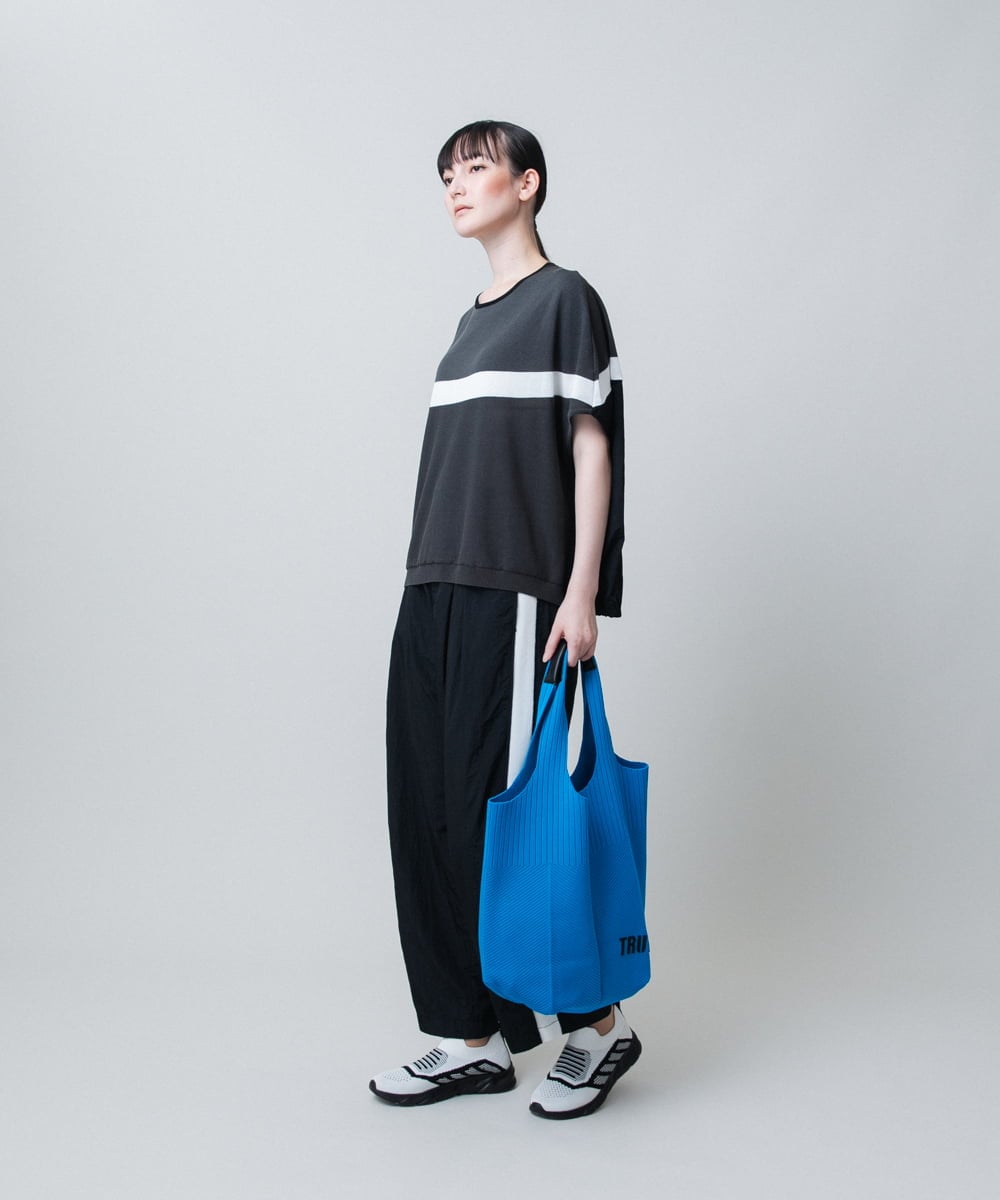 RSFJB04380 TRUNK HIROKO KOSHINO(ヒロココシノ) バック切り替えニットプルオーバー /日本製/洗える ライトグレー
