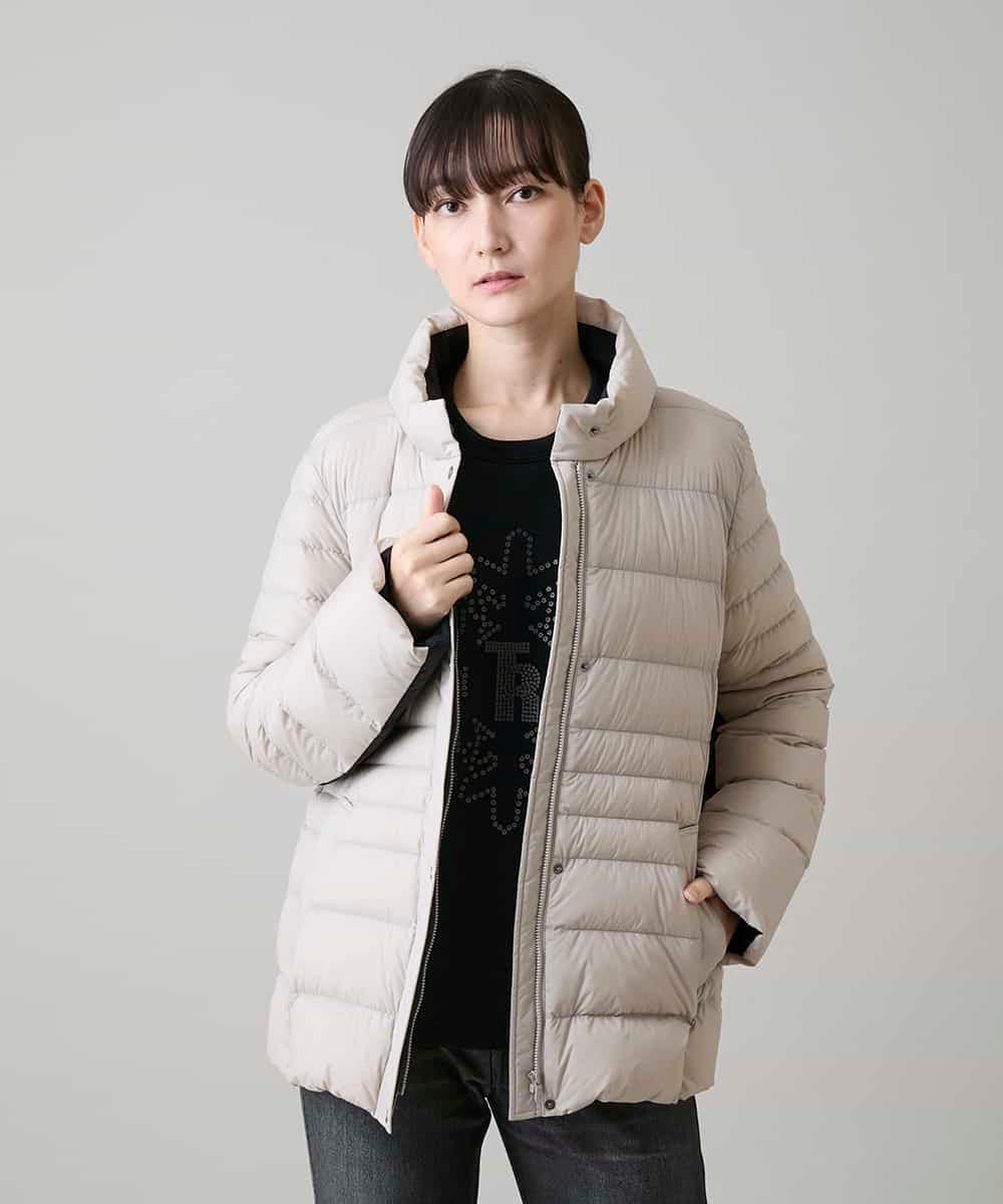 RSJAH04690 TRUNK HIROKO KOSHINO(ヒロココシノ) ストレッチタフタダウンジャケット ベージュ