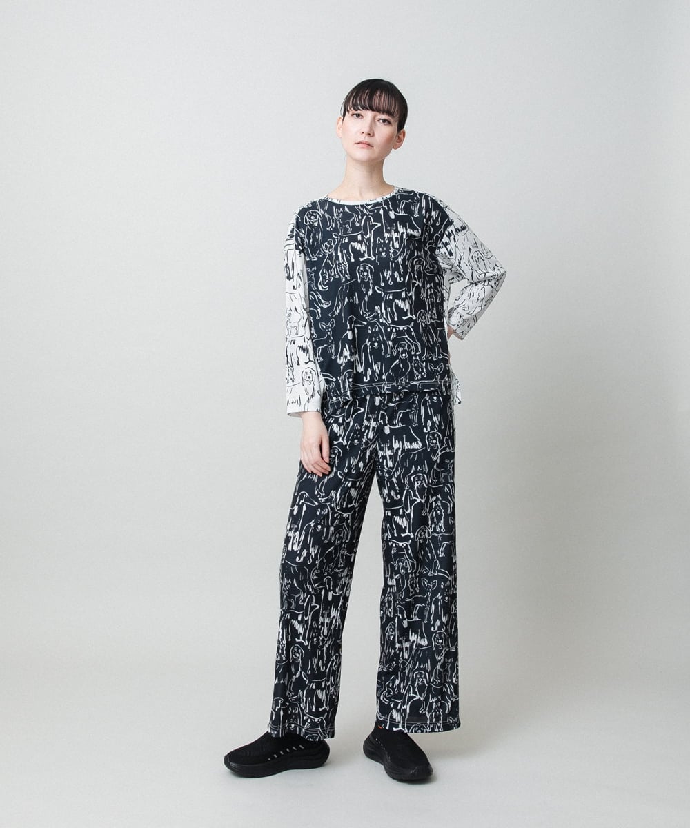 RSKFD15390 TRUNK HIROKO KOSHINO(ヒロココシノ) ドッグモチーフプルオーバー/日本製/洗える ブラック