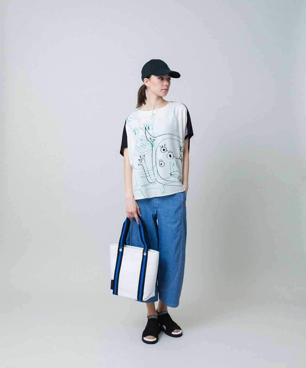 RSKGA08360 TRUNK HIROKO KOSHINO(ヒロココシノ) モチーフプリントブラウスTシャツ /日本製/洗える アイボリー
